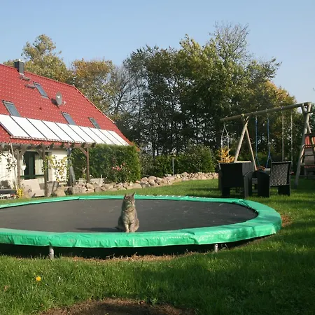 בית נופש Schoenes In Bastorf Am